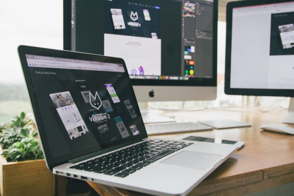 Formules site internet et marketing digital : espace de travail